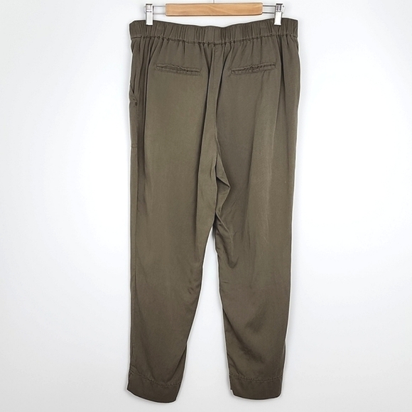 ⭐️3/ $30⭐️ Jones New York Army Green Soft Cotton Lightweight Cargo Pants Sz 8 - Picture 2 of 15